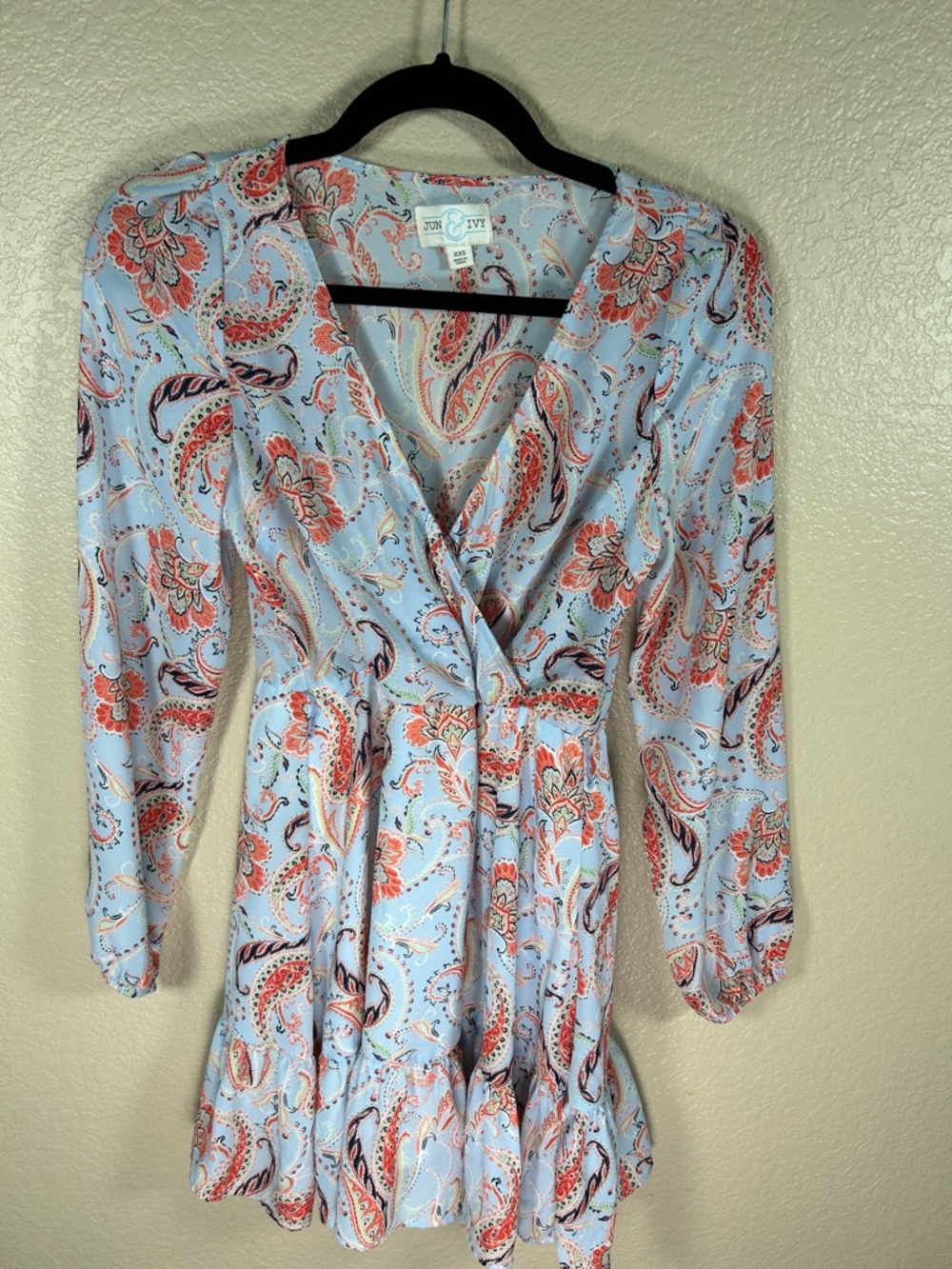 June & Ivy Light Blue Paisley Long-Sleeve Wrap Dress Size XXS